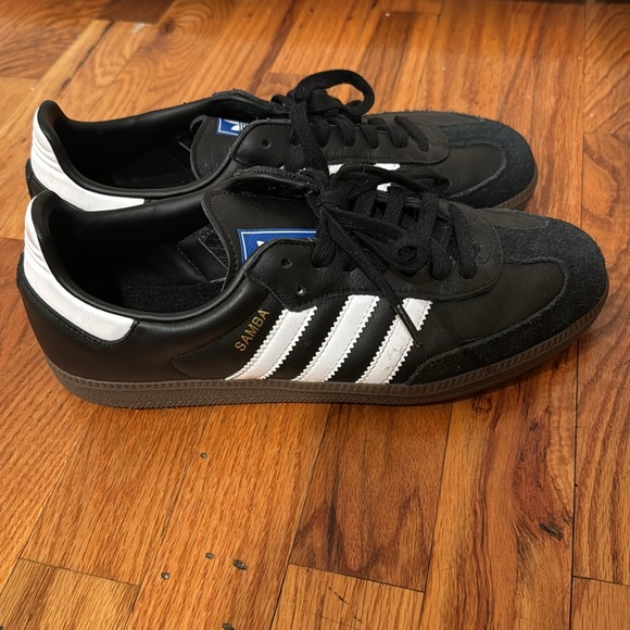 Black & White Adidas Sambas - Picture 2 of 3